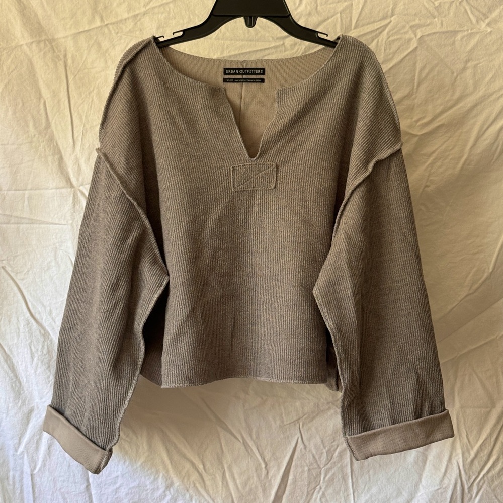 URBAN OUTFITTERS Long Sleeve Shirt